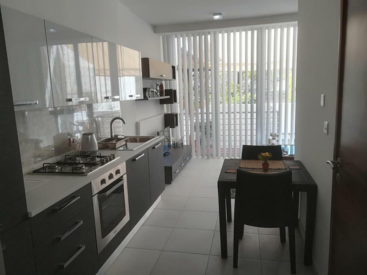 Luxury Apartment Close To Seafront Σλιέμα Εξωτερικό φωτογραφία